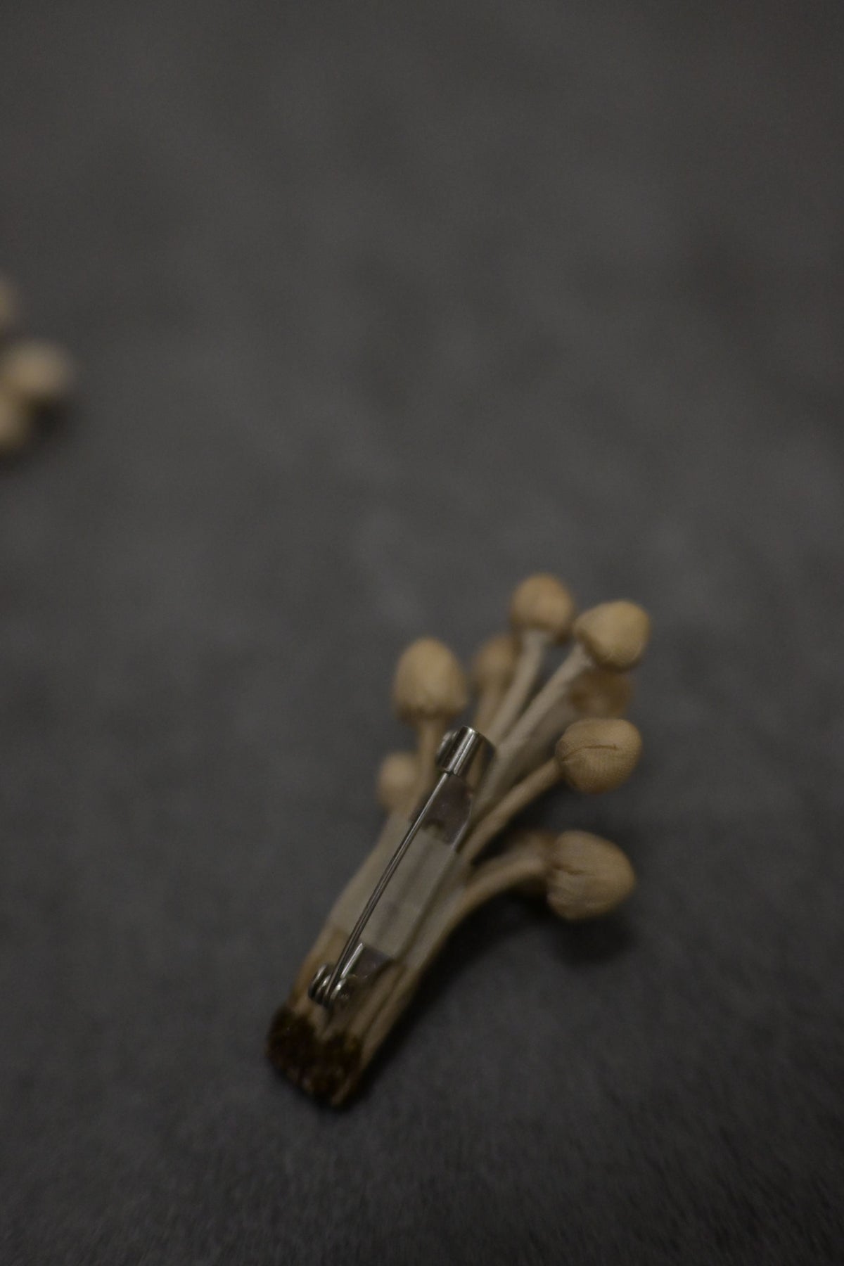 天然染|茶染金菇心口針