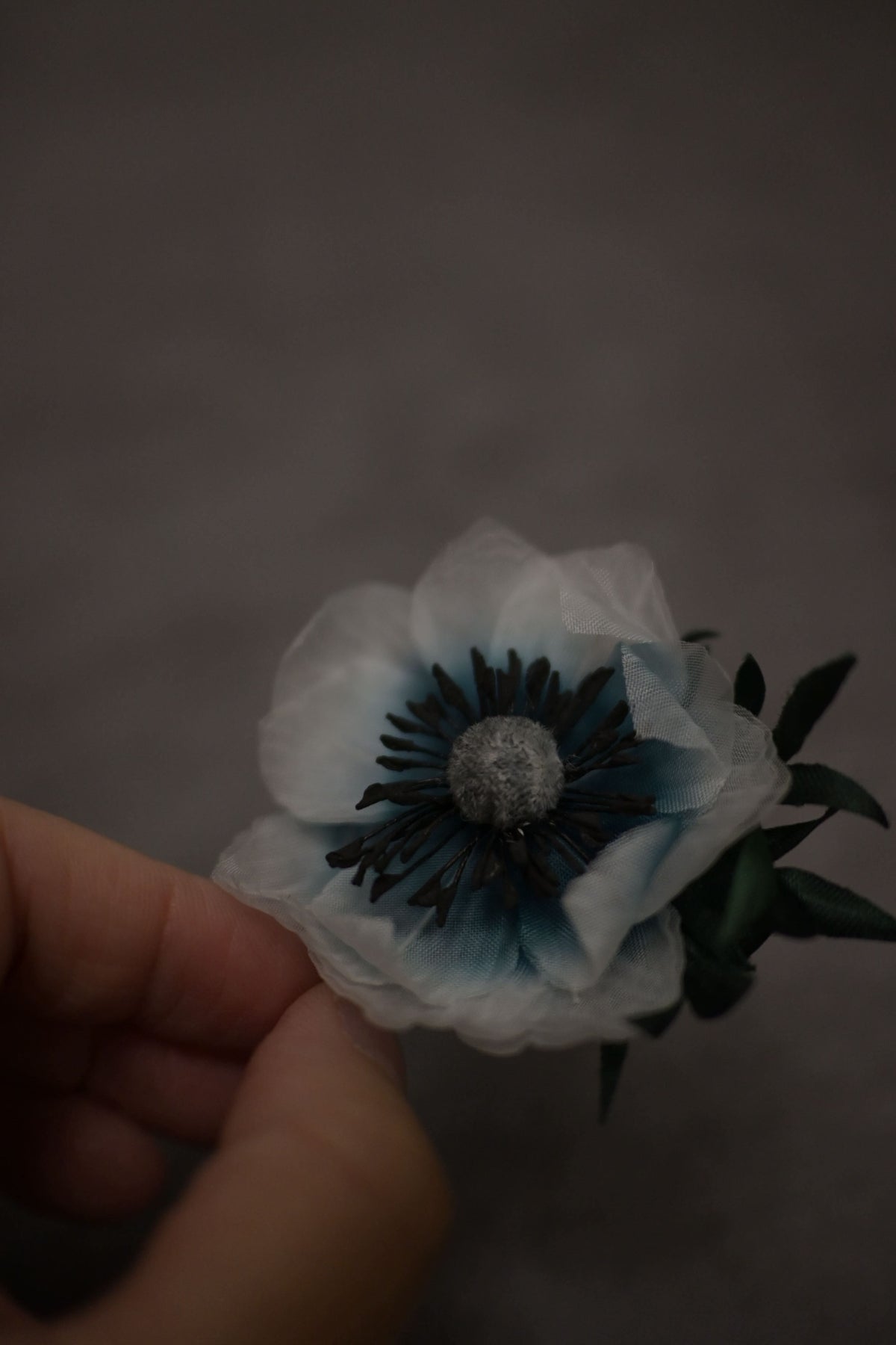 百花形染｜銀蓮花心口針