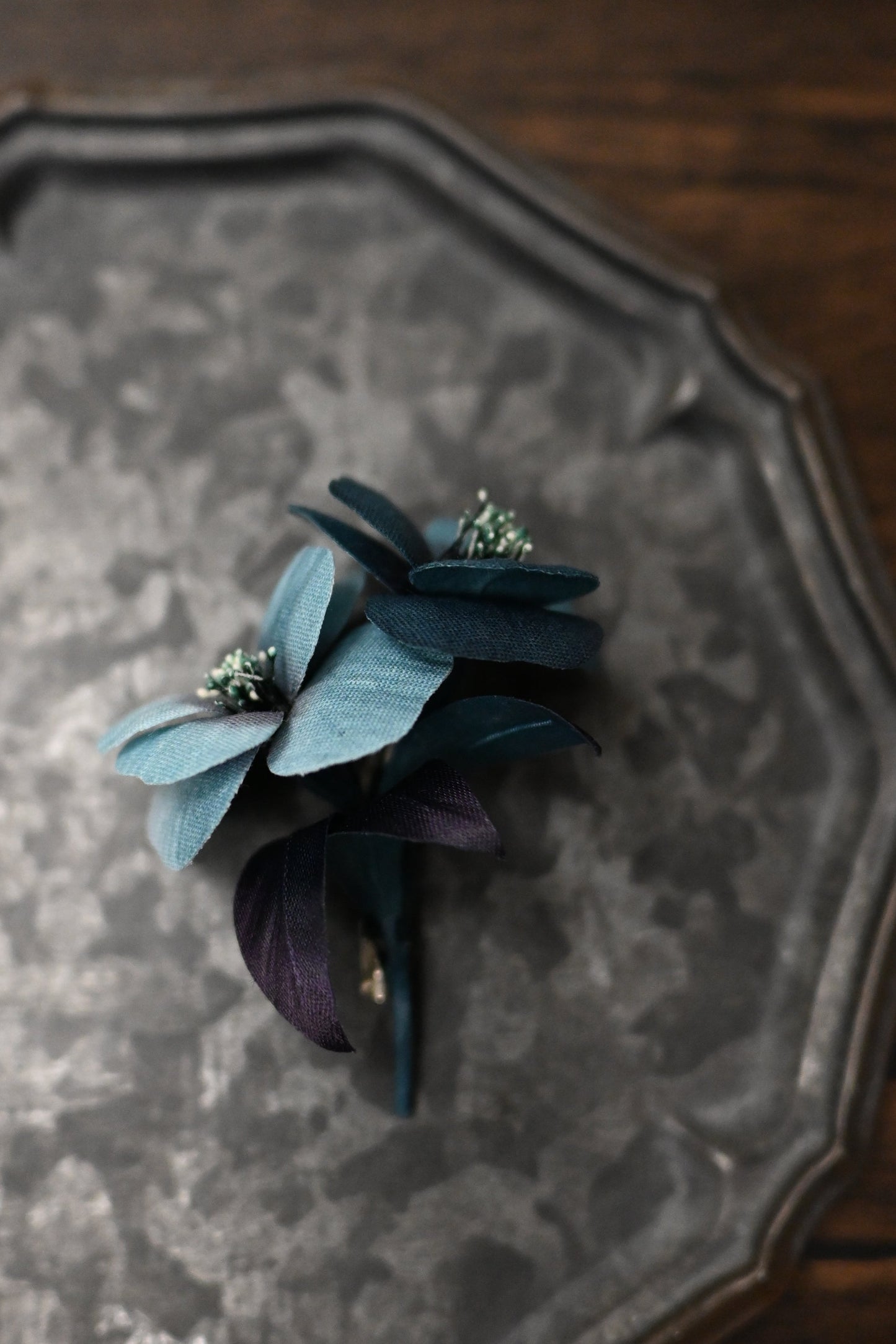 琉璃｜山茶花心口針