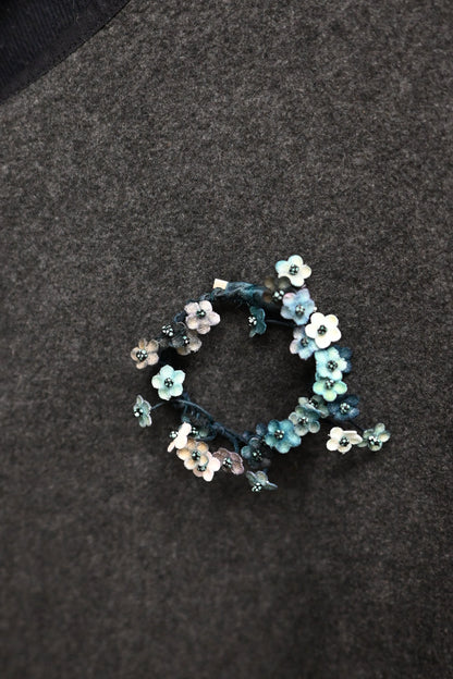 琉璃｜五瓣小花心口針