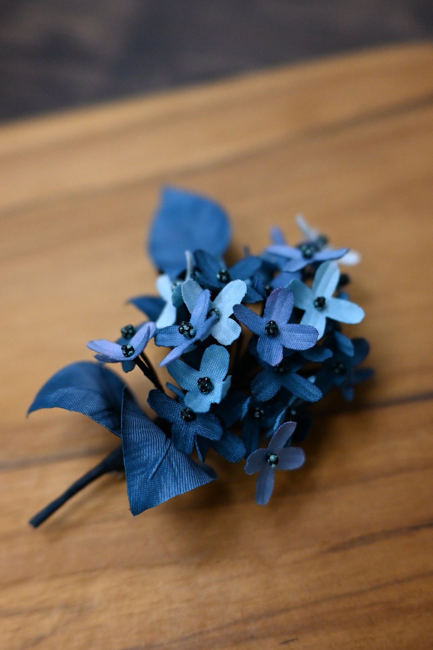 琉璃｜丁香心口針