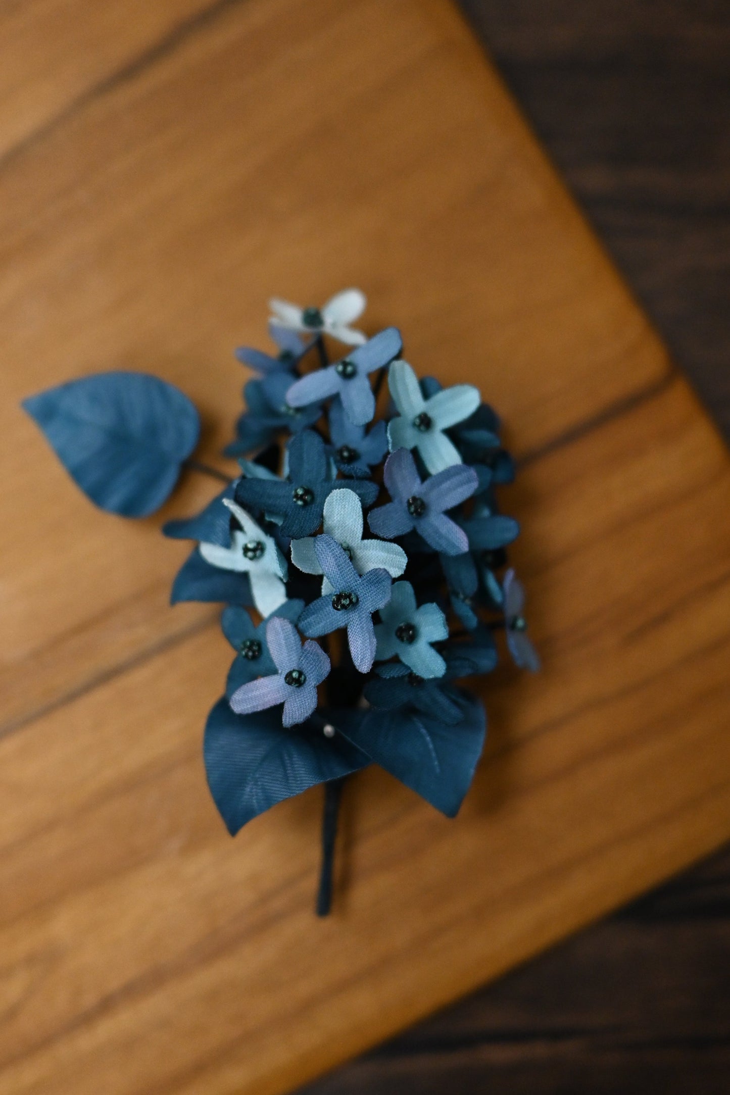 琉璃｜丁香心口針