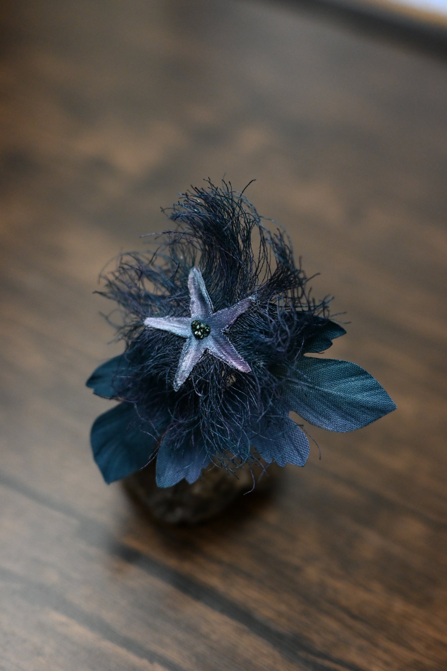 琉璃｜王瓜花心口針