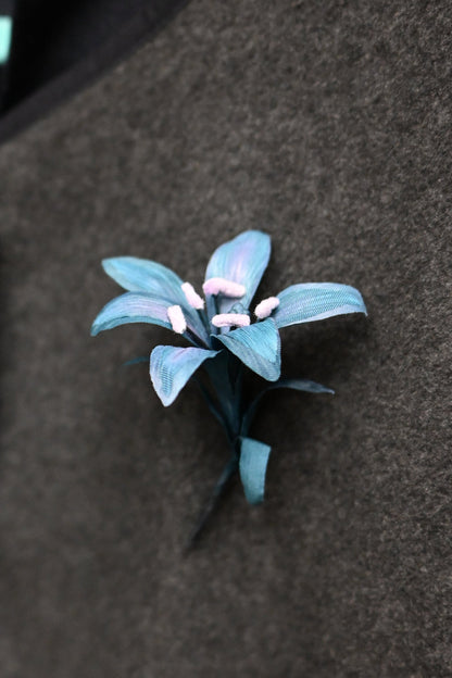 琉璃｜高砂百合心口針