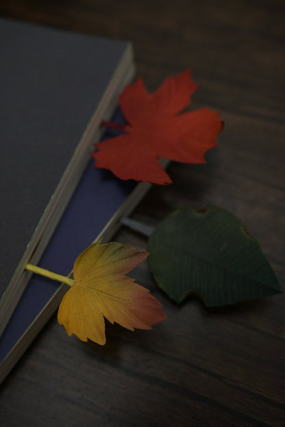 一葉書籤｜紅葉