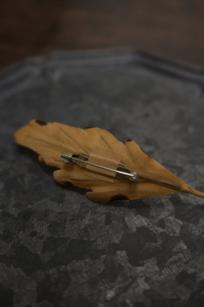 天然染｜橡樹葉心口針