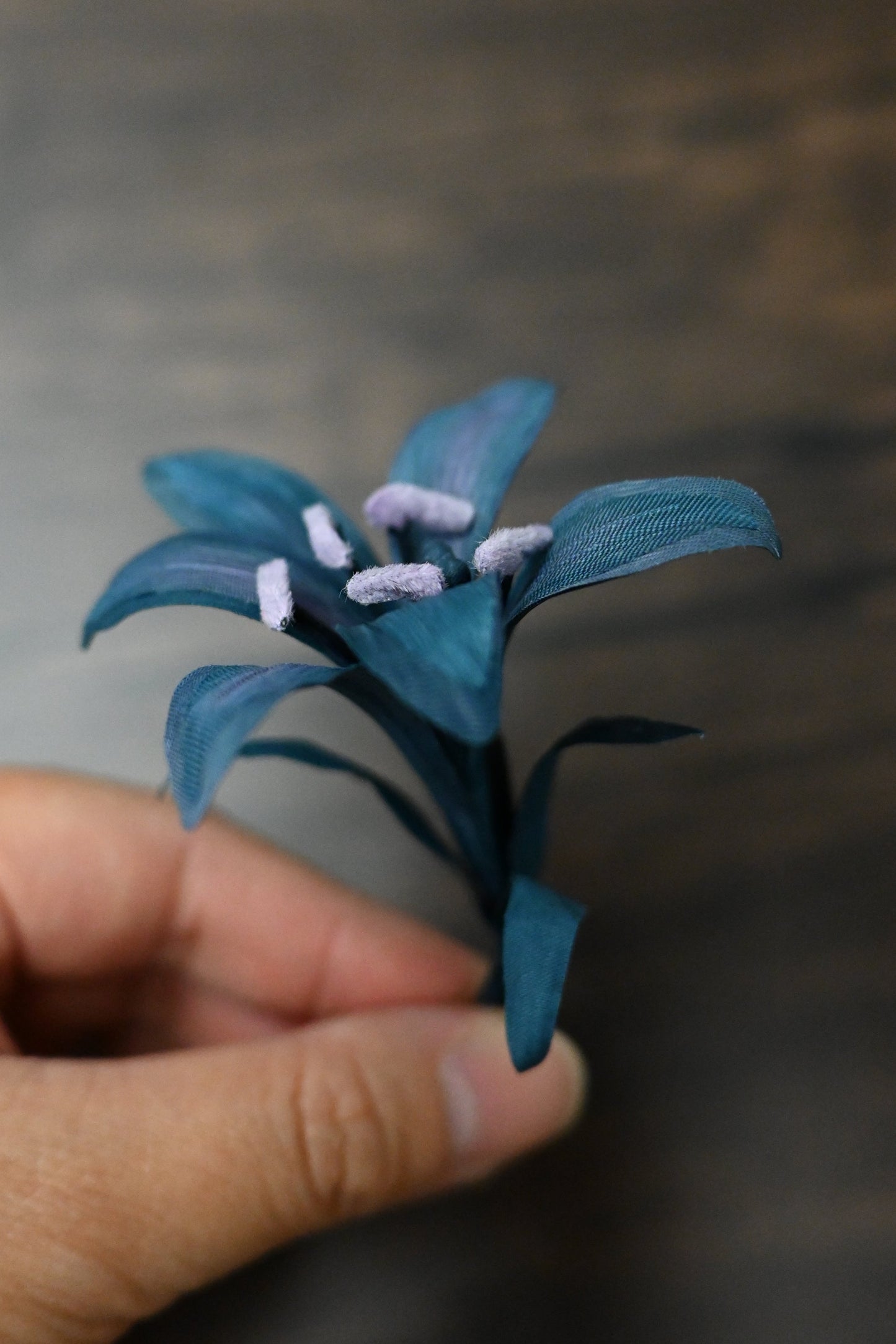 琉璃｜高砂百合心口針