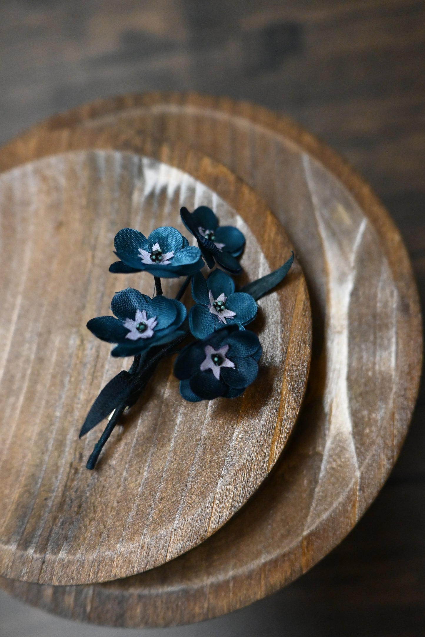 琉璃｜毋忘我心口針