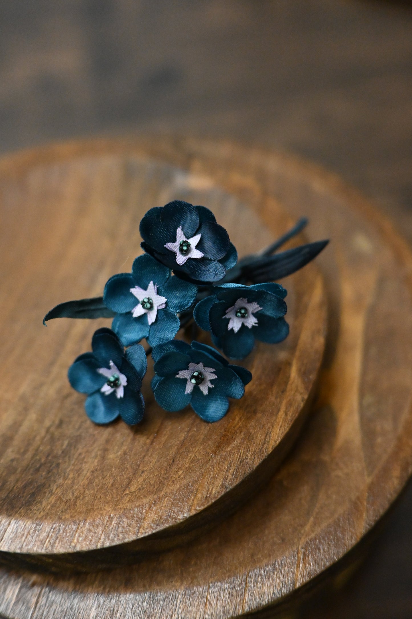 琉璃｜毋忘我心口針