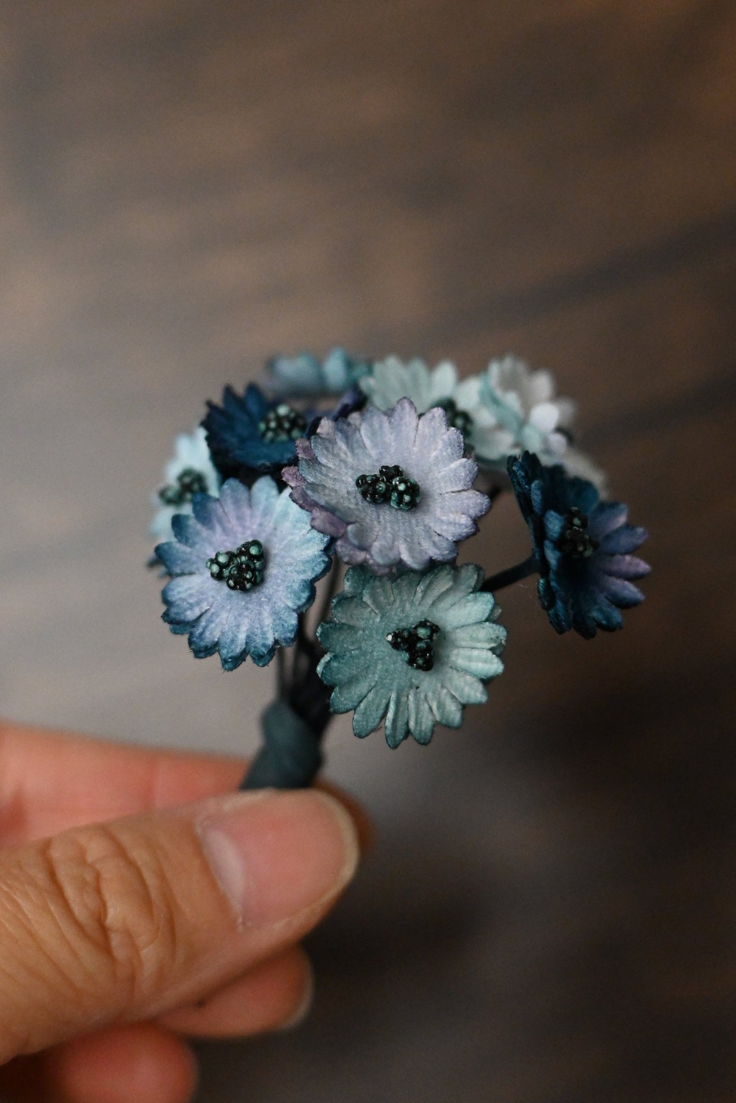 琉璃｜瑪格麗特心口針