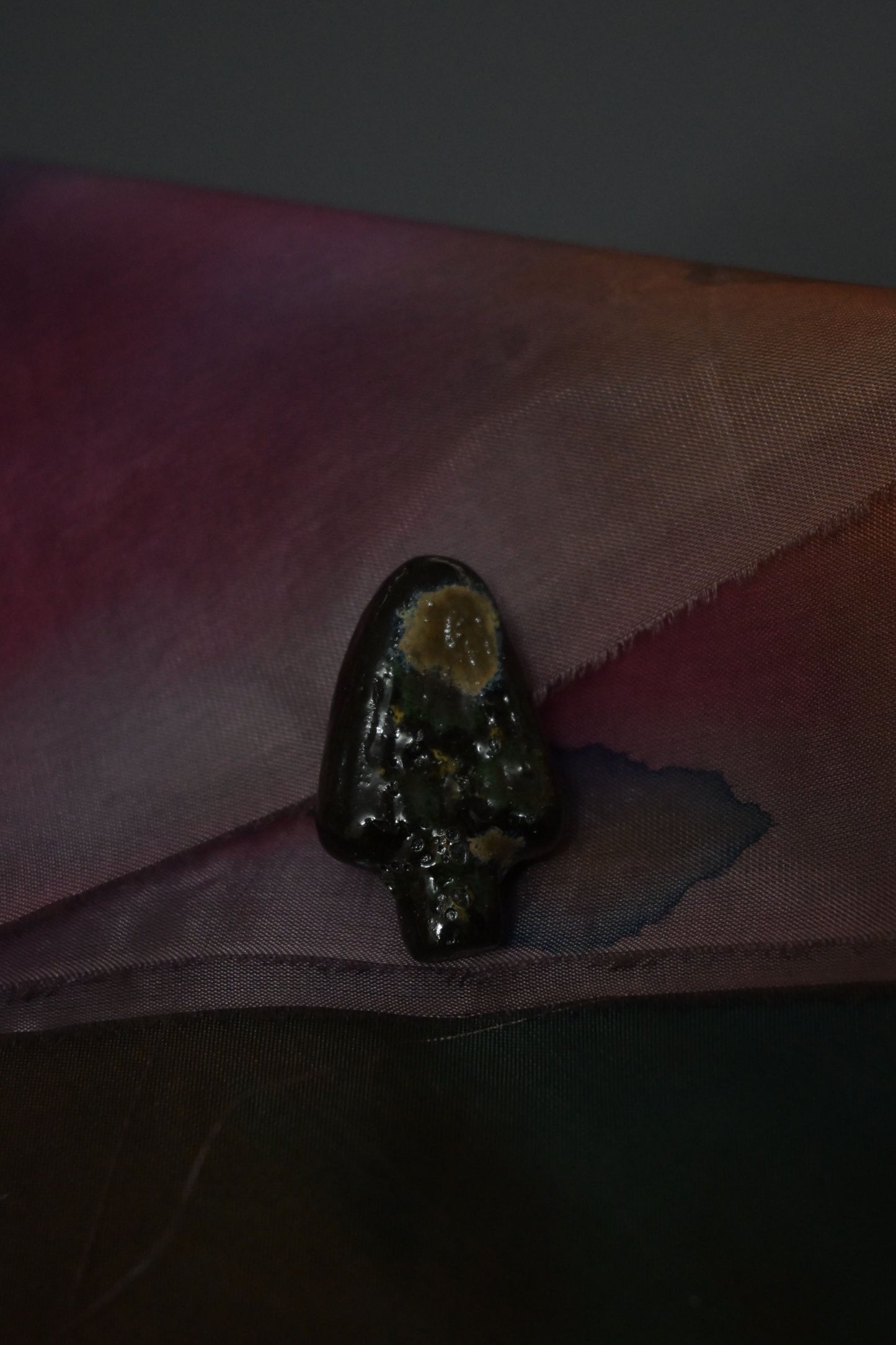 小樹｜陶瓷心口針