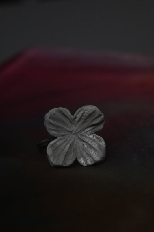 一輪花咲｜繡球花瓣戒指