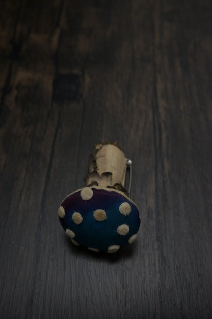 毒蠅傘｜藍色小毒菇｜心口針