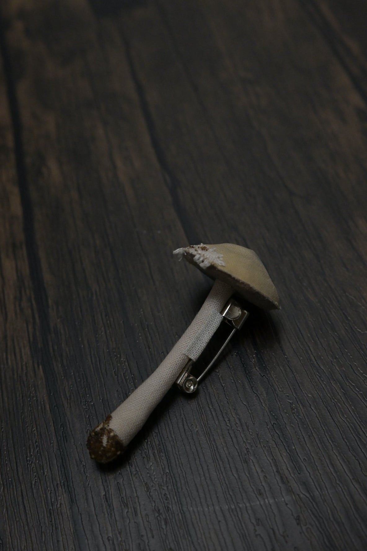 森林小毒菇｜心口針