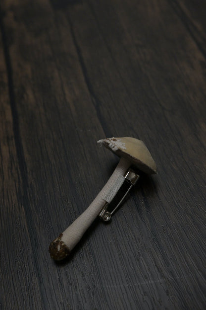 森林小毒菇｜心口針