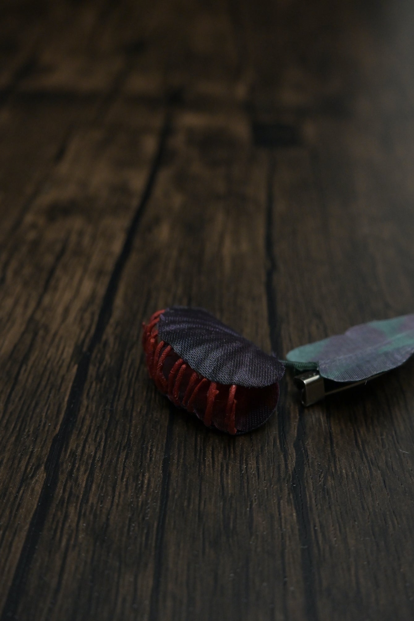 奇異小花｜捕蠅草心口針