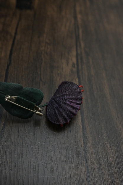 奇異小花｜捕蠅草心口針