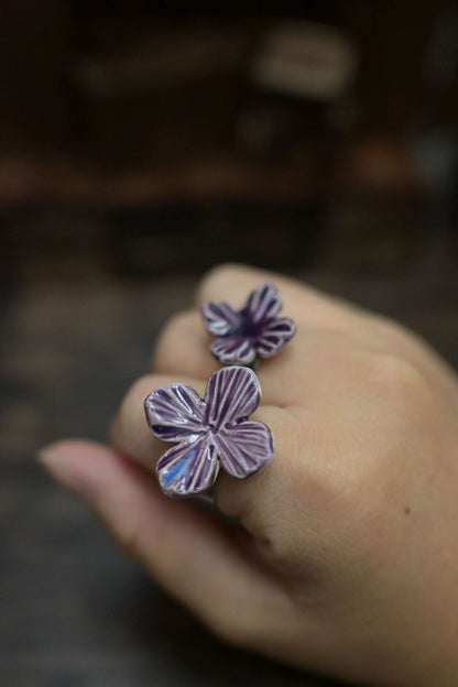 一輪花咲｜繡球花瓣戒指｜菱向花瓣