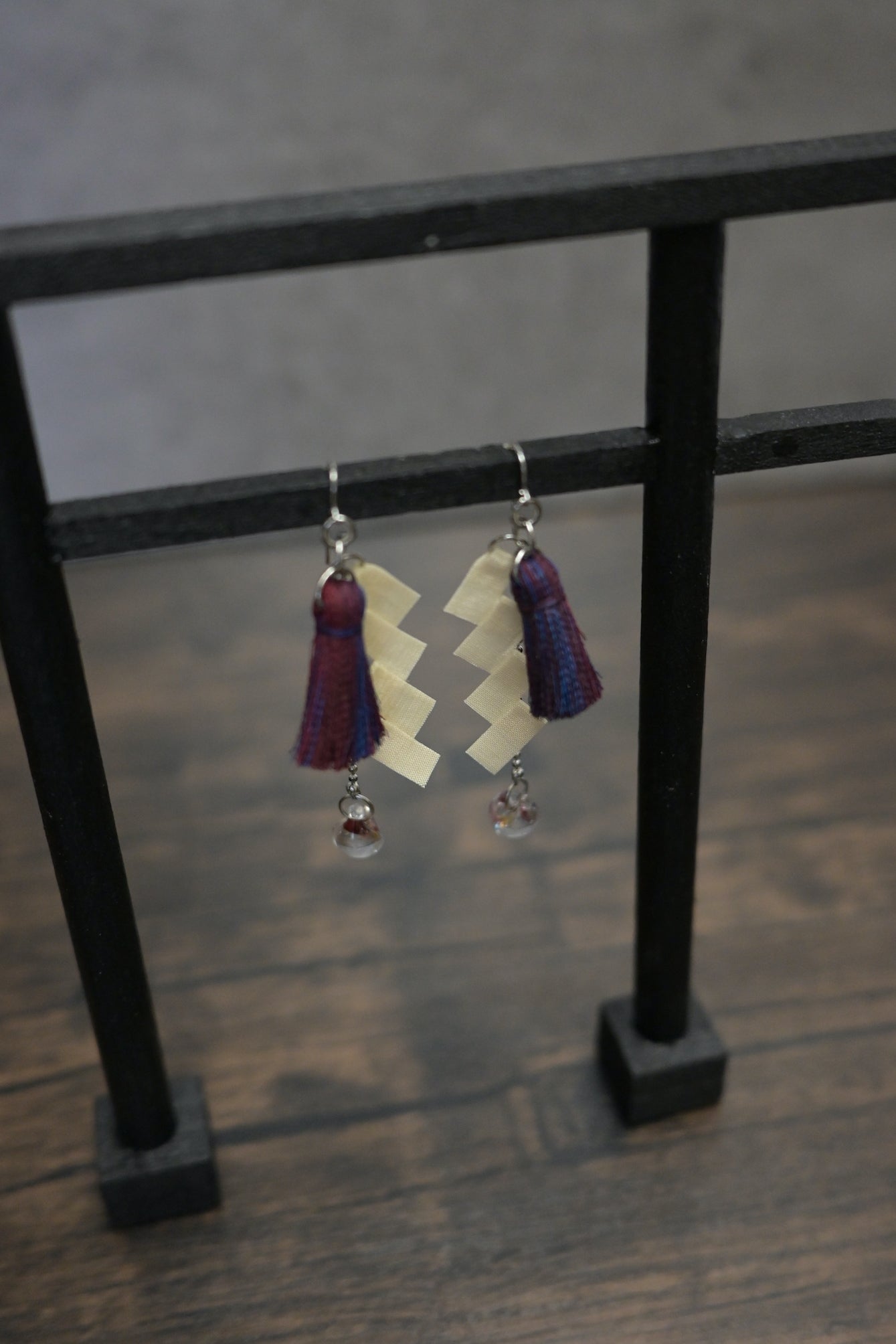 神社紙垂｜耳環 (藍紅色)