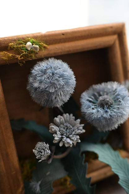 藍蒲公英｜復古木框擺設【預訂產品：製作約需兩至三星期】