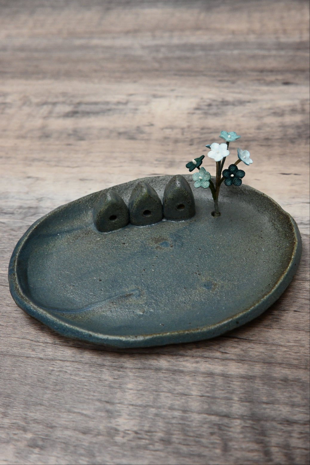 花樹與三間小屋｜置物小碟｜線香碟